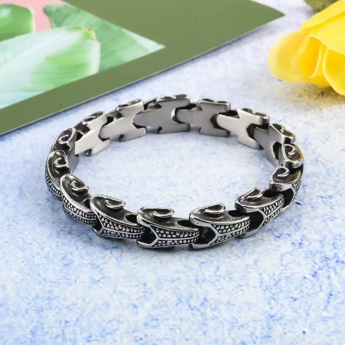 Punk Style Men's Retro Dragon Bone Bracelet for Men - Image 3
